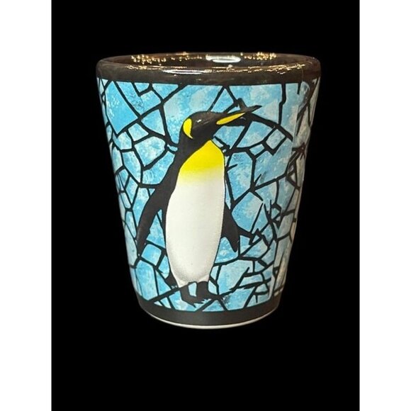 SeaWorld Mosaic Penguin Shot Glass - Picture 3 of 5